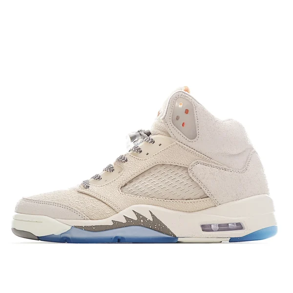 Jordan 5 Retro SE Craft Light Orewood Brown