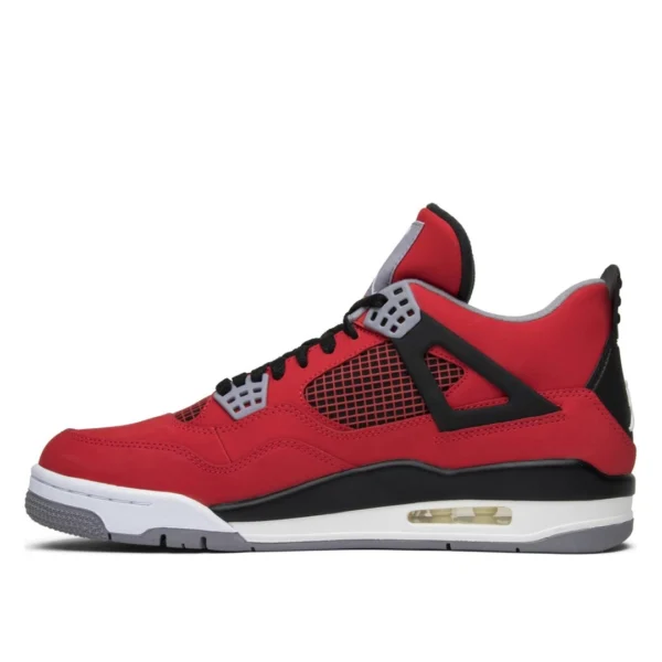 Jordan 4 Retro Toro Bravo