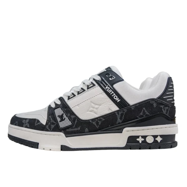 Louis Vuitton Trainer Sneaker Low Casual Basketball Shoes black and white