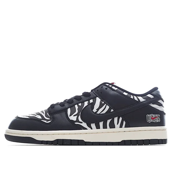 Nike Quartersnacks X Dunk SB Low“Zebra ?