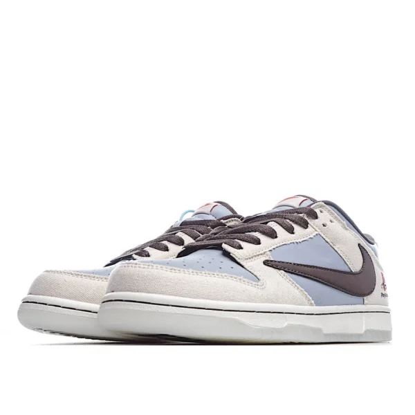 Travis Scott x PlayStation x Nike Dunk Low - Image 9