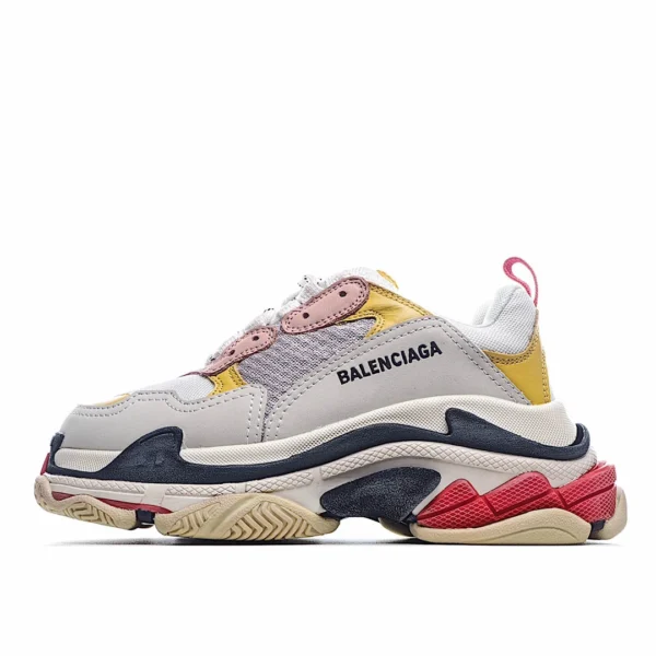 Balenciaga Triple S dad shoes running shoes