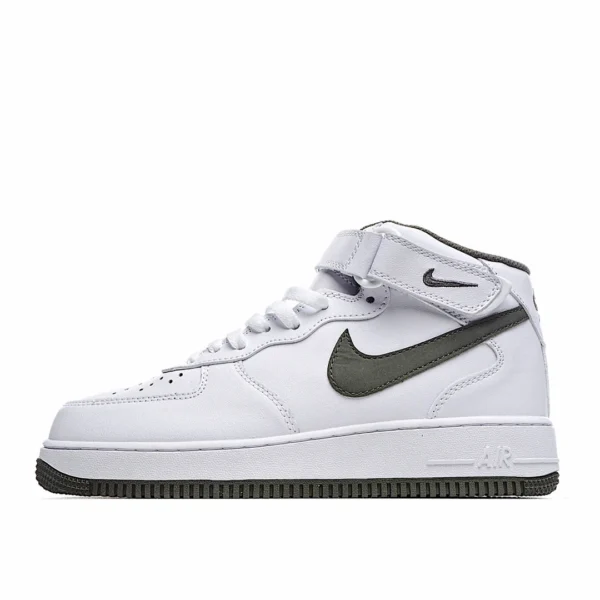 Nike Air Force 1 Mid Mid Top White Green